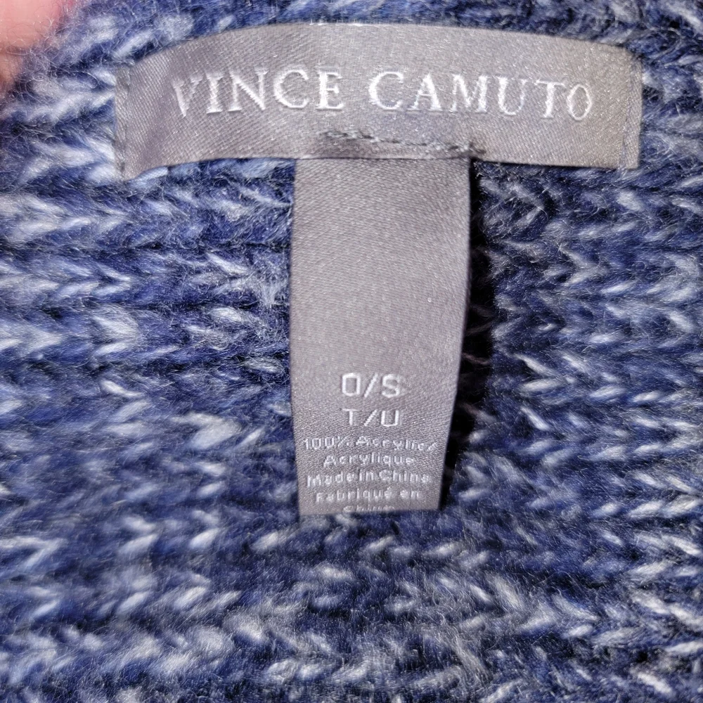 Vince Camuto Sweater‎ Wrap